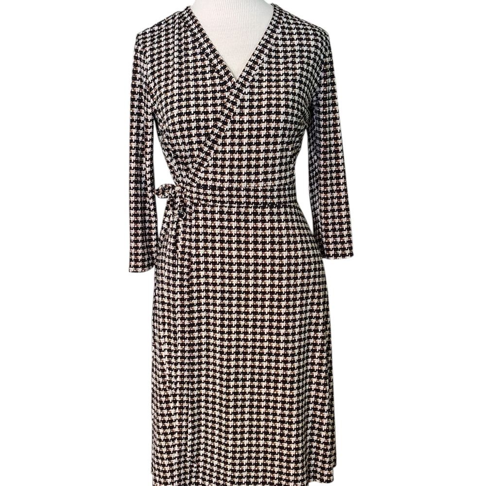 NWT White House Black Market Black Tan Floral Houndstooth Reversible Wrap Dress - Picture 5 of 15